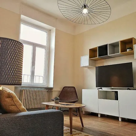 Apartment Le Xi - Gare - Parking Colmar