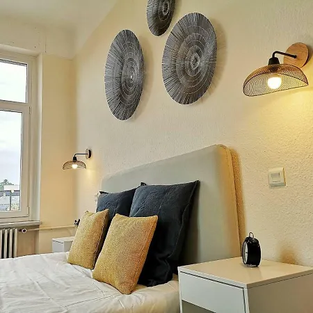 Le Xi - Gare - Parking Apartment Colmar