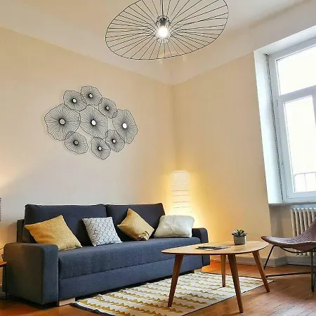 Apartment Le Xi - Gare - Parking *